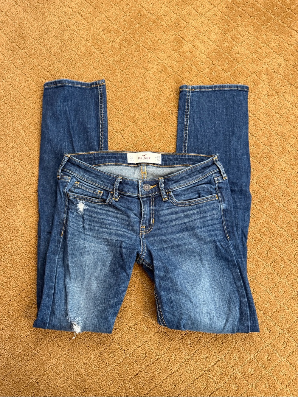 Hollister Dark Wash Low Rise Distressed Skinny Jeans Women’s Size 3